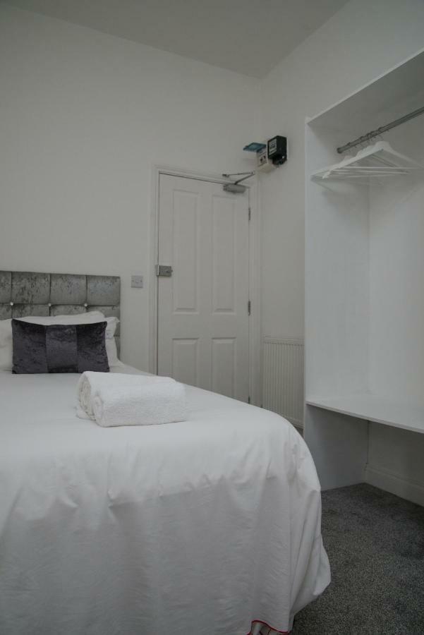 Tlk Apartments & Hotel - Beckenham Oda fotoğraf
